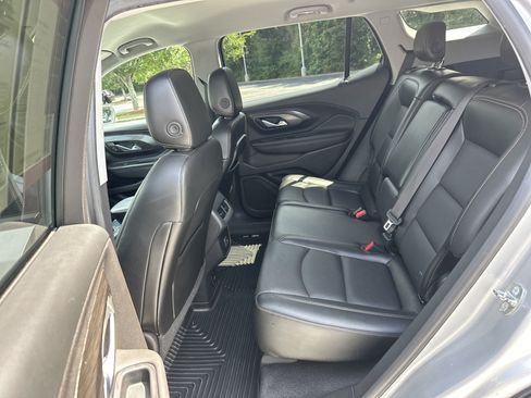 Used 2019 GMC Terrain SLT w/ Preferred Package FWD image 31