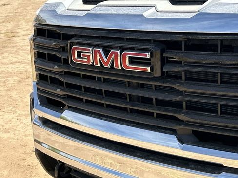 New 2026 GMC Sierra 3500 Pro RWD image 28