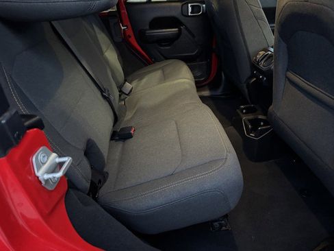 Used 2024 Jeep Wrangler Unlimited Sport image 9