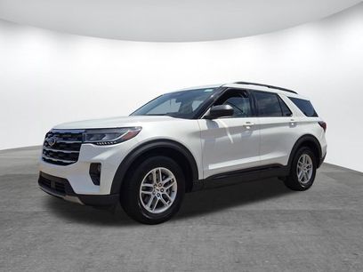 New 2026 Ford Explorer Active w/ Active Comfort Package