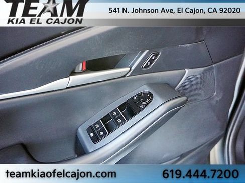 Used 2023 MAZDA CX-30 AWD 2.5 S w/ Select Package image 23