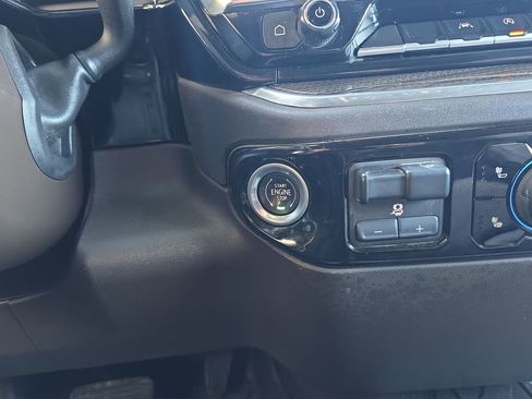 Used 2023 Chevrolet Silverado 1500 LT w/ Convenience Package II image 17