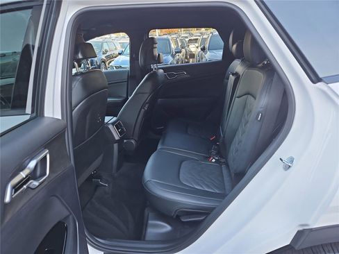 Used 2025 Kia Sportage X-Line image 26
