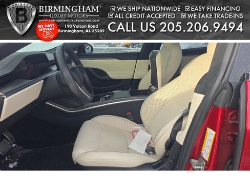 Used 2023 Tesla Model S Plaid image 2