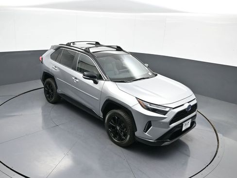 Certified 2022 Toyota RAV4 XSE AWD/4WD image 37
