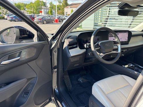 New 2026 Audi Q3 quattro 2.0T AWD/4WD image 10