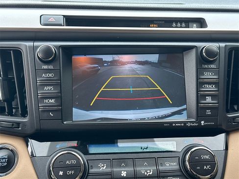 Used 2017 Toyota RAV4 Limited image 5