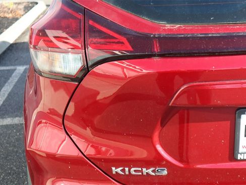 Certified 2024 Nissan Kicks SV image 32