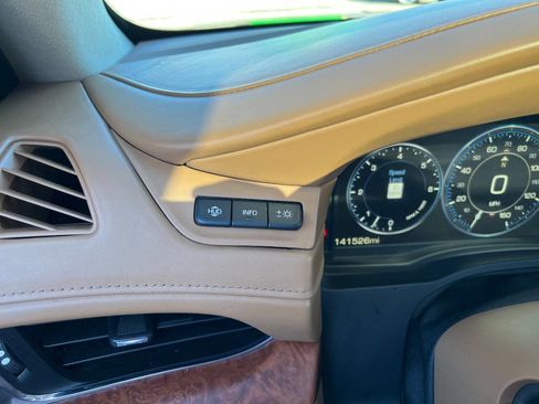 Used 2015 Cadillac Escalade ESV Platinum image 14