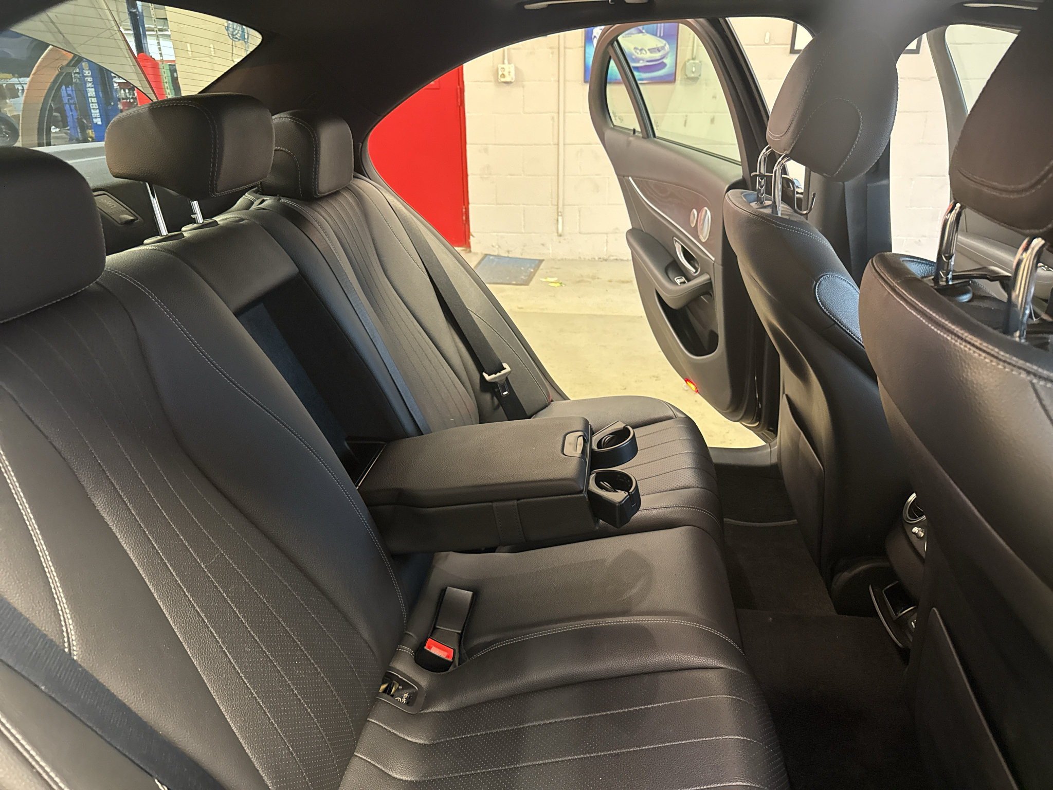 Used 2018 Mercedes-Benz E 300 4MATIC image 20