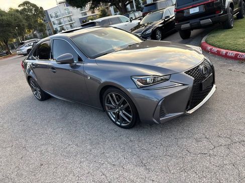 Used 2018 Lexus IS 300 F Sport w/ F Sport Package RWD image 7