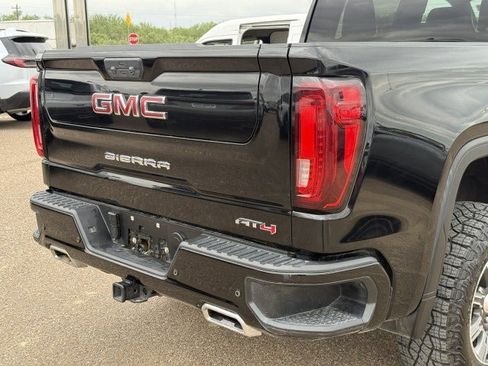 Used 2025 GMC Sierra 1500 AT4 AWD/4WD image 17