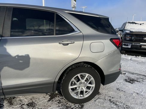 Used 2024 Chevrolet Equinox LT image 28