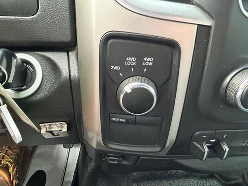 Used 2018 RAM 2500 SLT AWD/4WD image 24