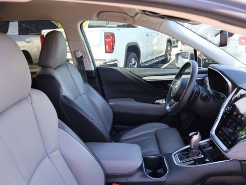 Used 2020 Subaru Outback Limited w/ Popular Package #2 AWD/4WD image 8