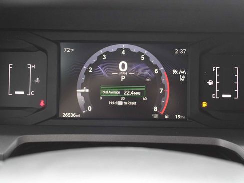 Used 2025 Toyota Tacoma SR5 AWD/4WD image 13