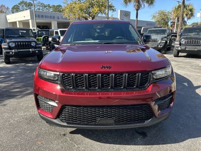 New 2025 Jeep Grand Cherokee Altitude