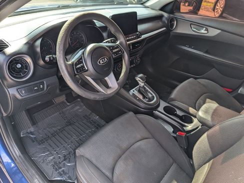 Used 2019 Kia Forte LXS image 12