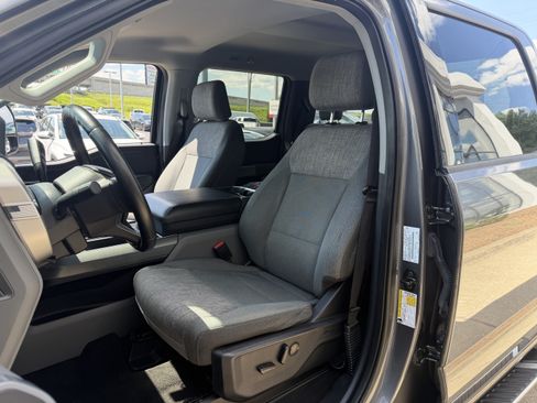 Used 2022 Ford F150 XLT w/ Equipment Group 302A High AWD/4WD image 31