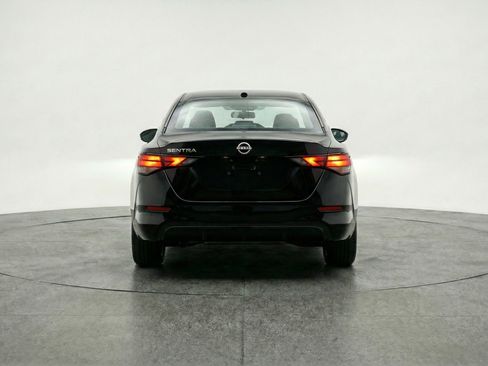 Used 2025 Nissan Sentra SV FWD image 7