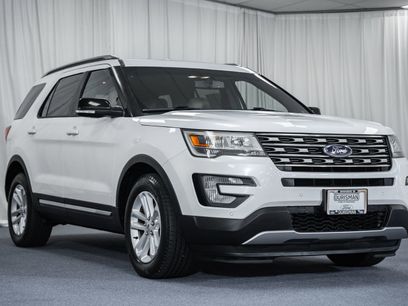 Used 2017 Ford Explorer XLT w/ Equipment Group 202A