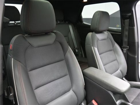 Used 2023 Chevrolet TrailBlazer RS w/ Sun and Liftgate Package image 27