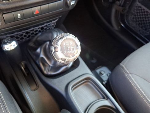 Certified 2018 Jeep Wrangler Unlimited Sport AWD/4WD image 4