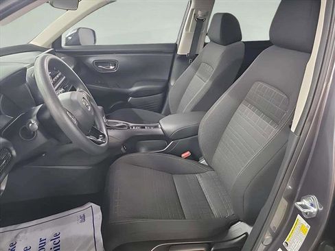 Used 2025 Honda HR-V LX image 13