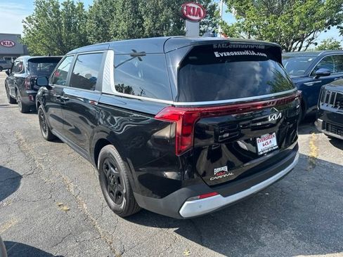 Used 2026 Kia Carnival FWD image 6