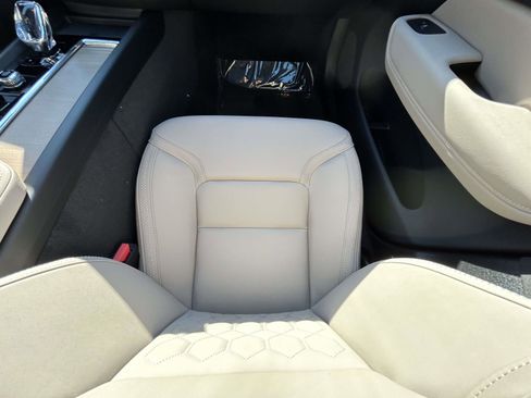 New 2026 Volvo XC60 B5 Plus w/ Protection Package Premier image 18