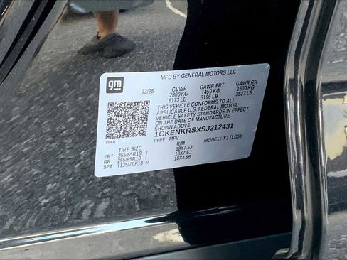 New 2025 GMC Acadia Elevation image 16