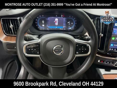 Used 2023 Volvo XC60 B5 Ultimate w/ Climate Package image 17