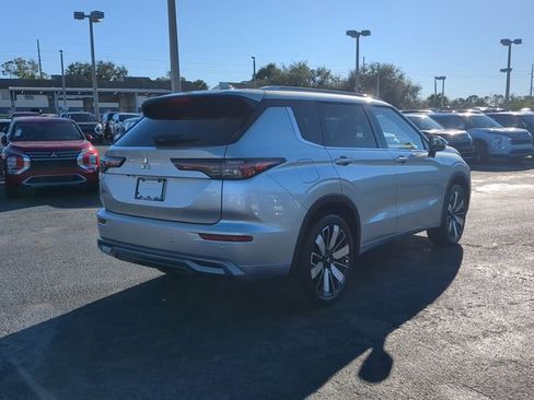 New 2026 Mitsubishi Outlander SEL FWD image 6