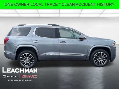 Used 2020 GMC Acadia Denali w/ Technology Package FWD image 2