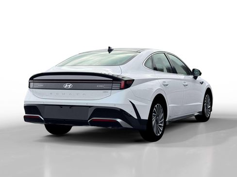 New 2026 Hyundai Sonata Limited FWD image 7