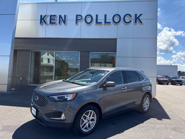 Certified 2023 Ford Edge SEL w/ Convenience Package AWD/4WD image 2