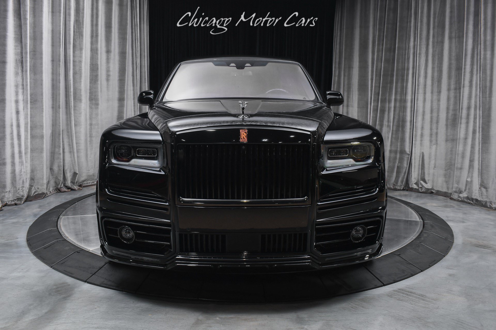 Used 2022 Rolls-Royce Cullinan Black Badge AWD/4WD image 7