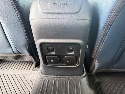 Used 2024 Ford Bronco Outer Banks image 16