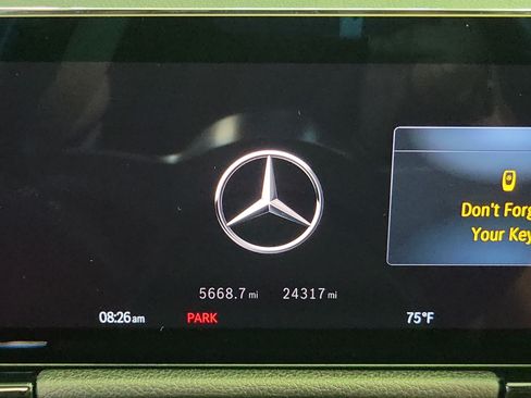 Used 2025 Mercedes-Benz GLA 250 image 21