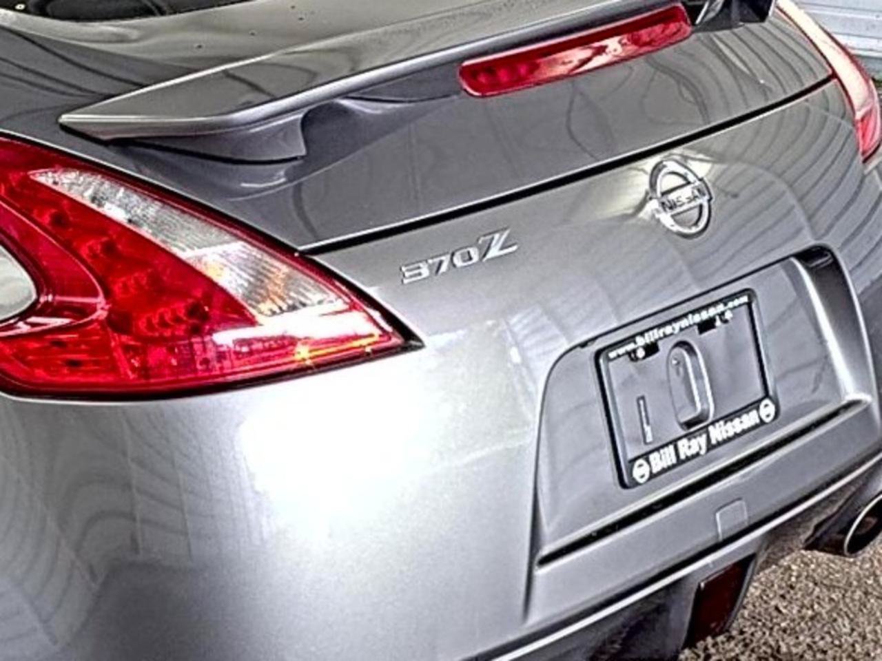 Used 2012 Nissan 370Z Touring RWD image 9