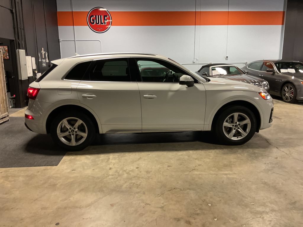 Used 2021 Audi Q5 2.0T Premium w/ Convenience Package AWD/4WD image 6
