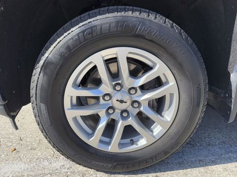 Used 2021 Chevrolet Silverado 1500 RST image 38