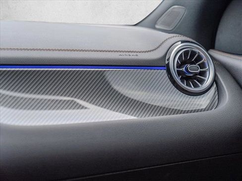 Used 2023 Mercedes-Benz GLA 250 4MATIC w/ AMG Line Exterior image 24