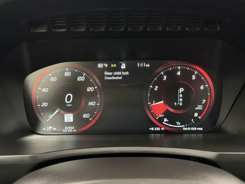 Used 2019 Volvo XC90 T6 Momentum w/ Protection Package Premier AWD/4WD image 14