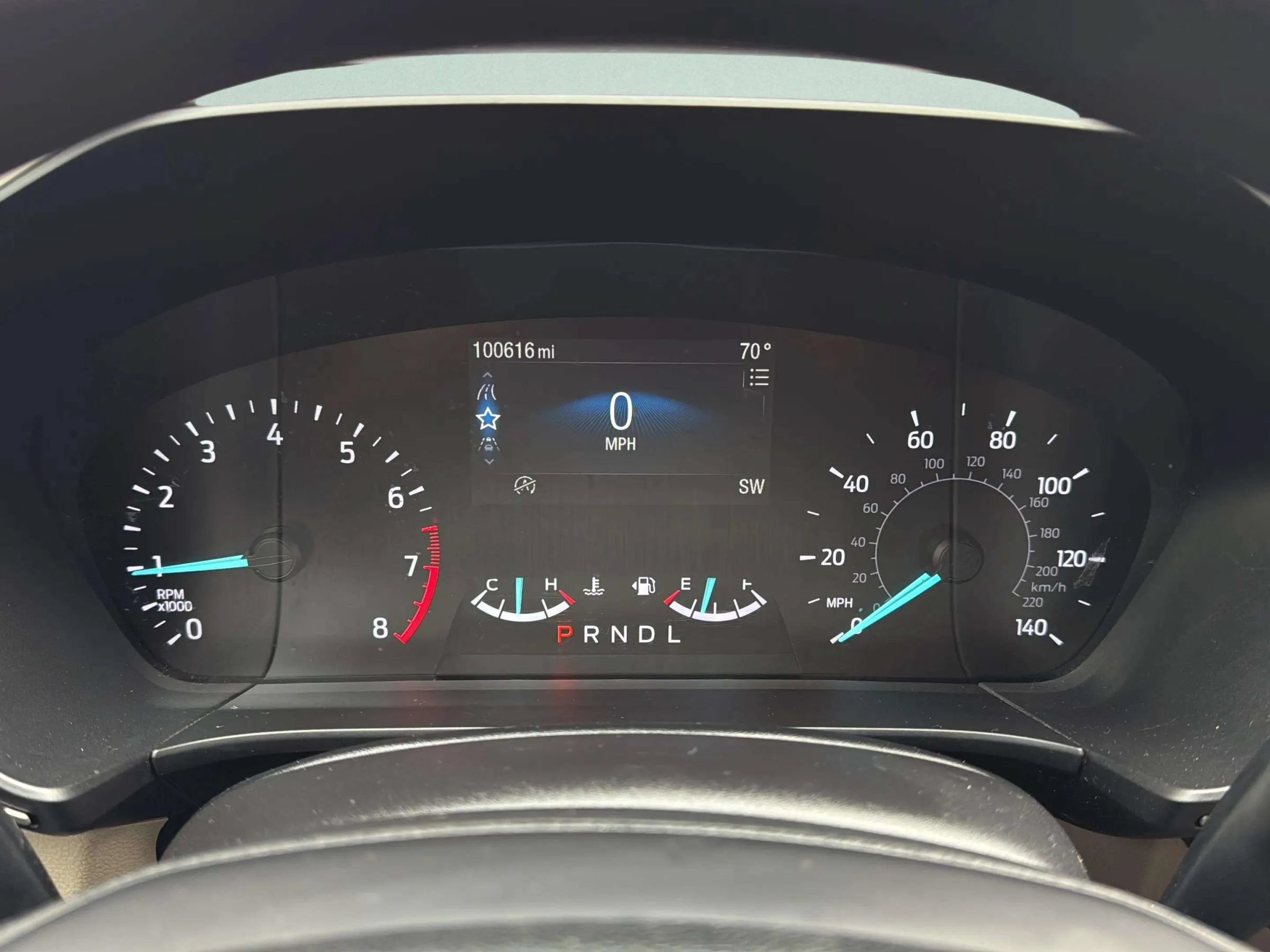 Used 2020 Ford Escape SE FWD image 12