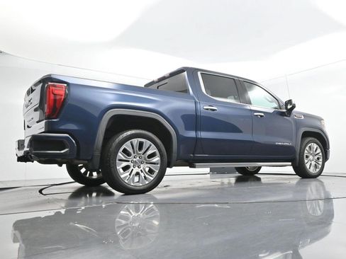 Used 2022 GMC Sierra 1500 Denali w/ Denali Premium Package AWD/4WD image 52