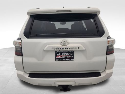 Used 2024 Toyota 4Runner SR5 Premium image 6