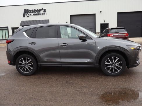 Used 2017 MAZDA CX-5 Grand Touring w/ Premium Package image 9
