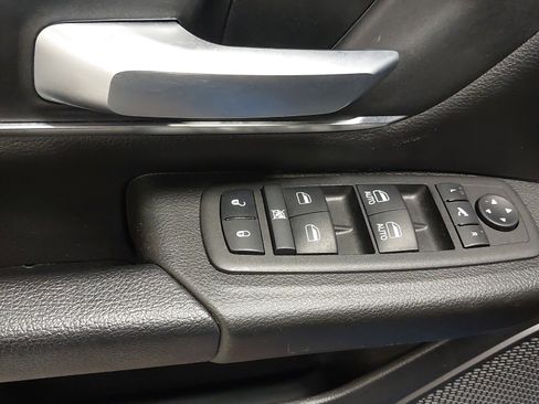 Used 2024 RAM 1500 Big Horn image 25