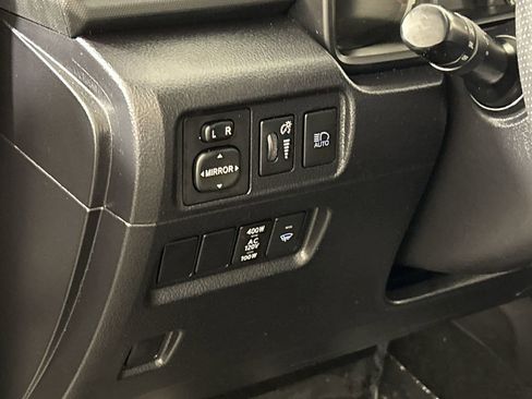 Used 2024 Toyota 4Runner TRD Off-Road image 13